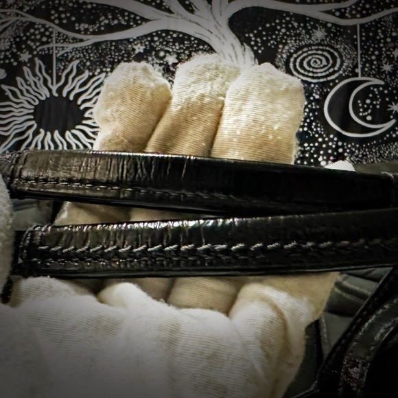 Vintage style COACH soho shoulder bag kisslock Black Leather Tote handbag - Picture 17 of 17